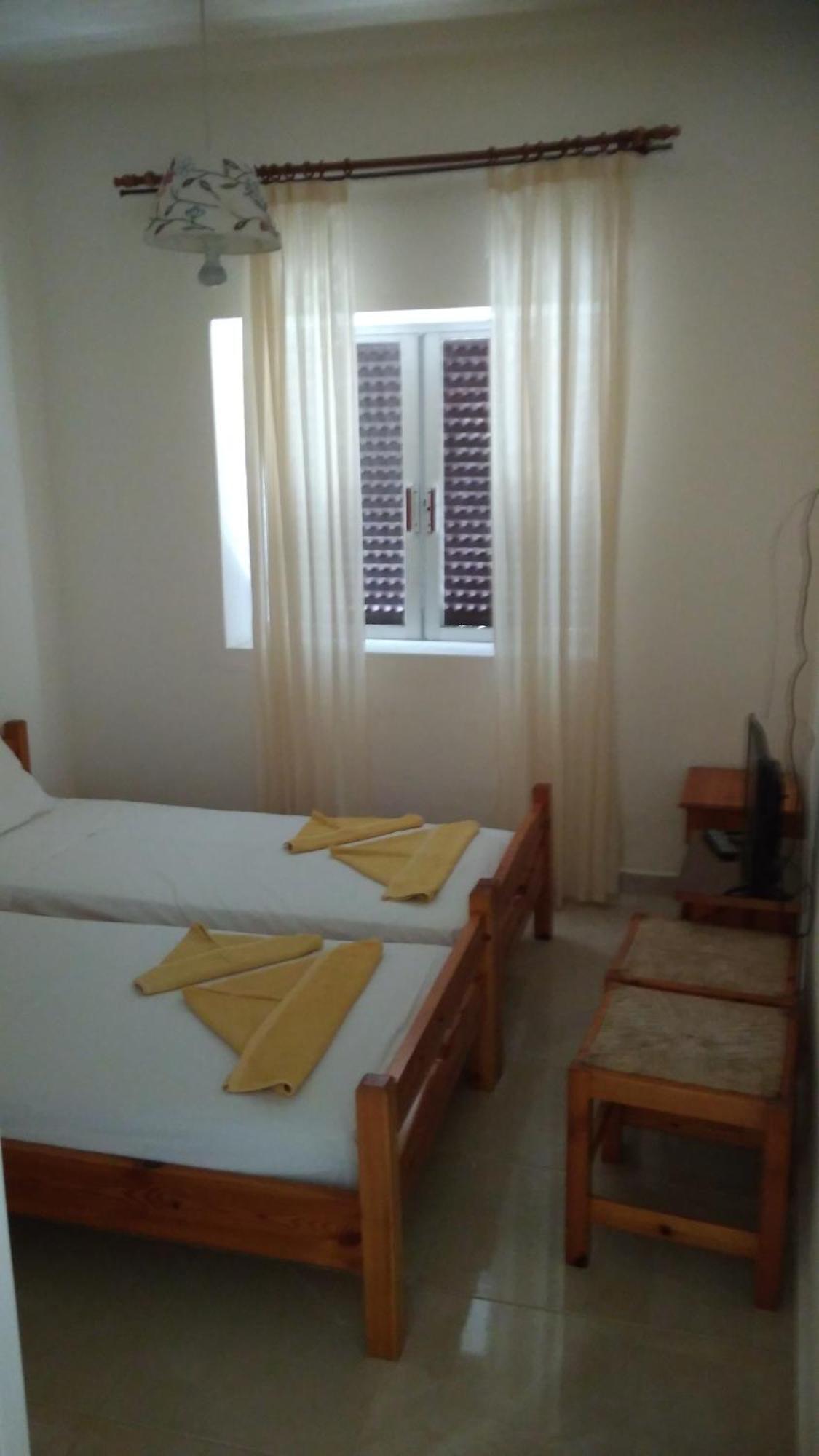 Mina Apartments Karpathos Buitenkant foto