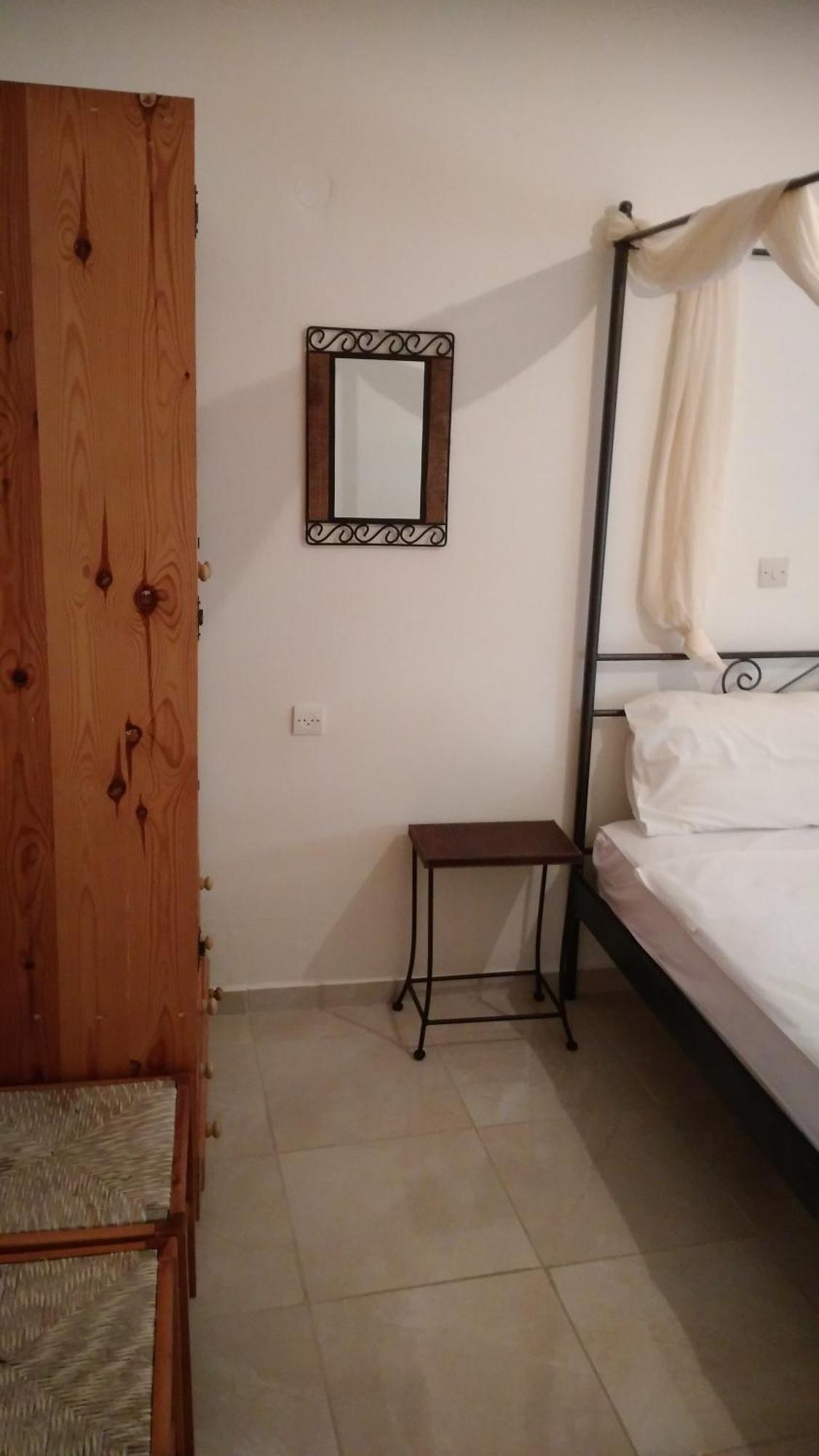 Mina Apartments Karpathos Buitenkant foto