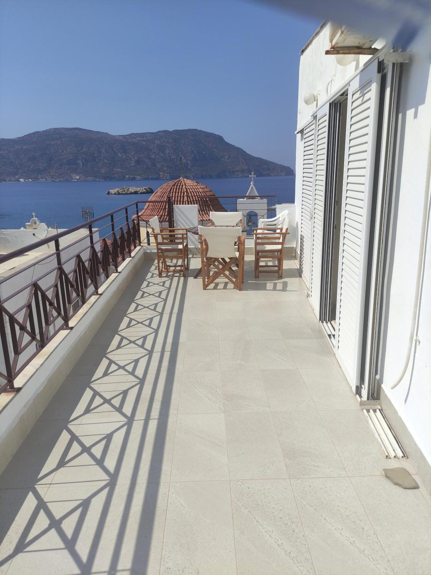Mina Apartments Karpathos Buitenkant foto