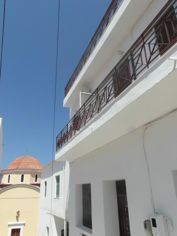 Mina Apartments Karpathos Buitenkant foto